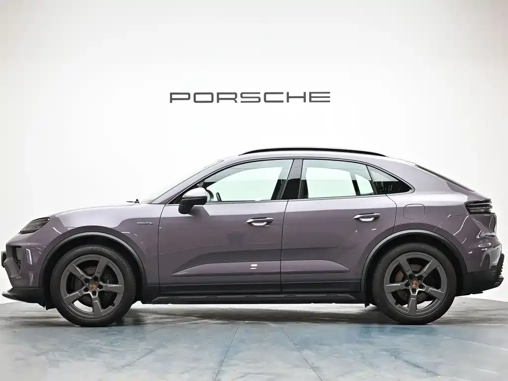 Porsche Macan EV — фото 7