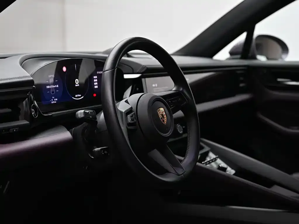 Porsche Macan EV — фото 3