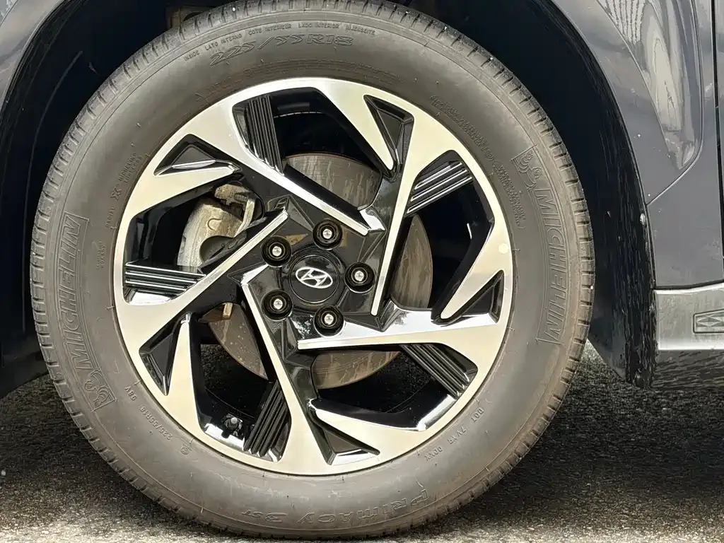 Hyundai Custo — фото 4