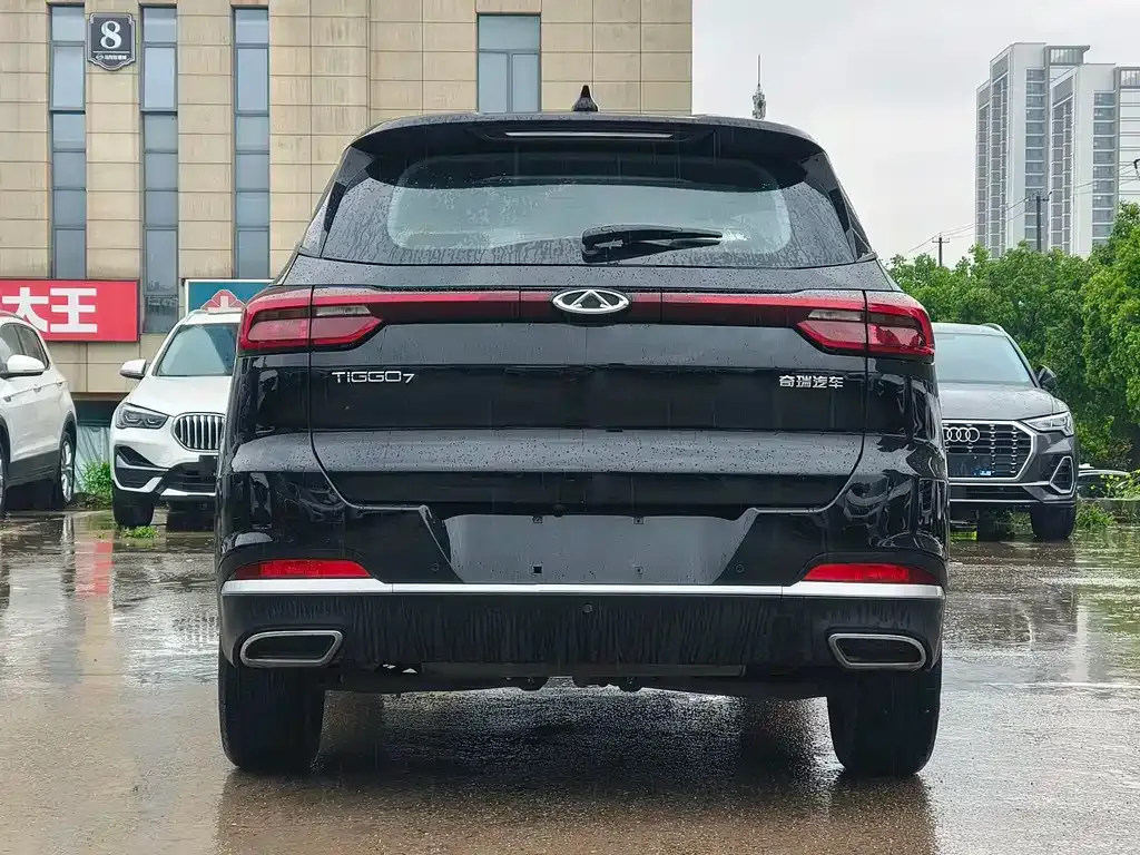 Chery Tiggo 7 — фото 10