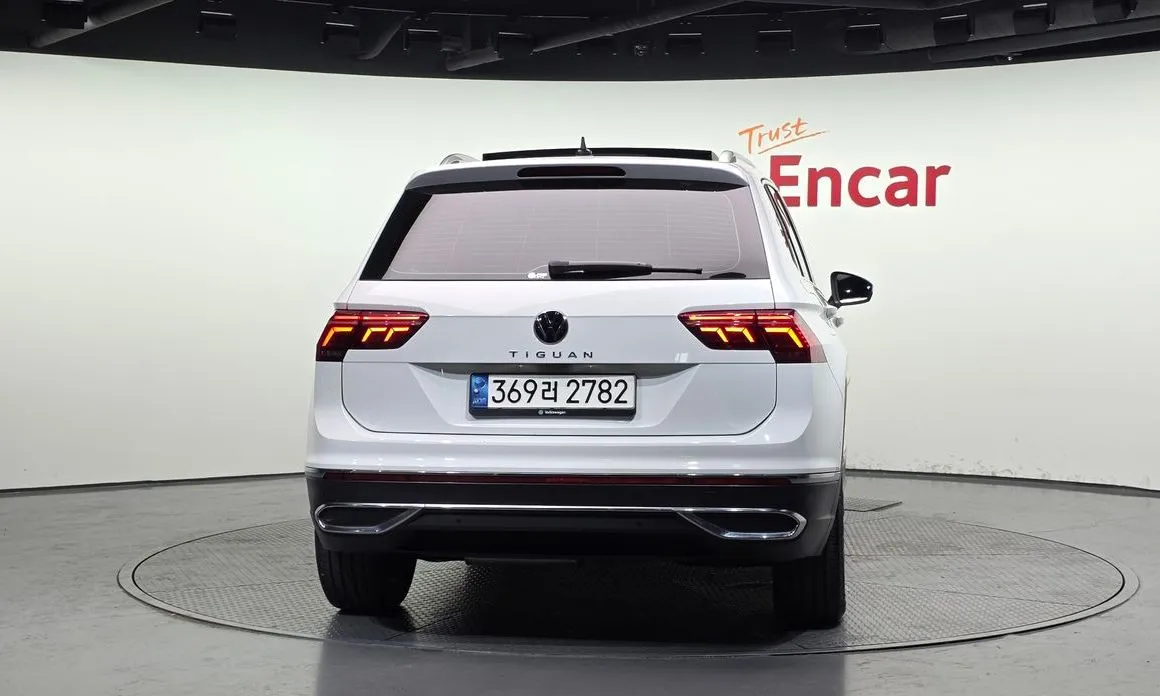Volkswagen Tiguan — фото 2