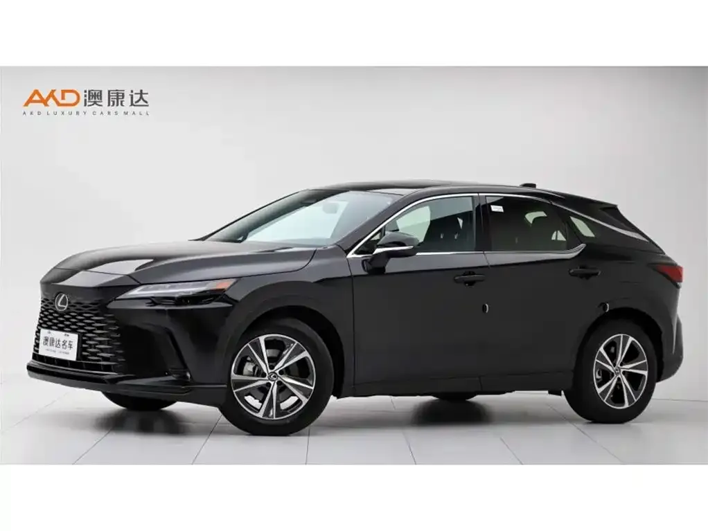 Lexus RX — фото 1