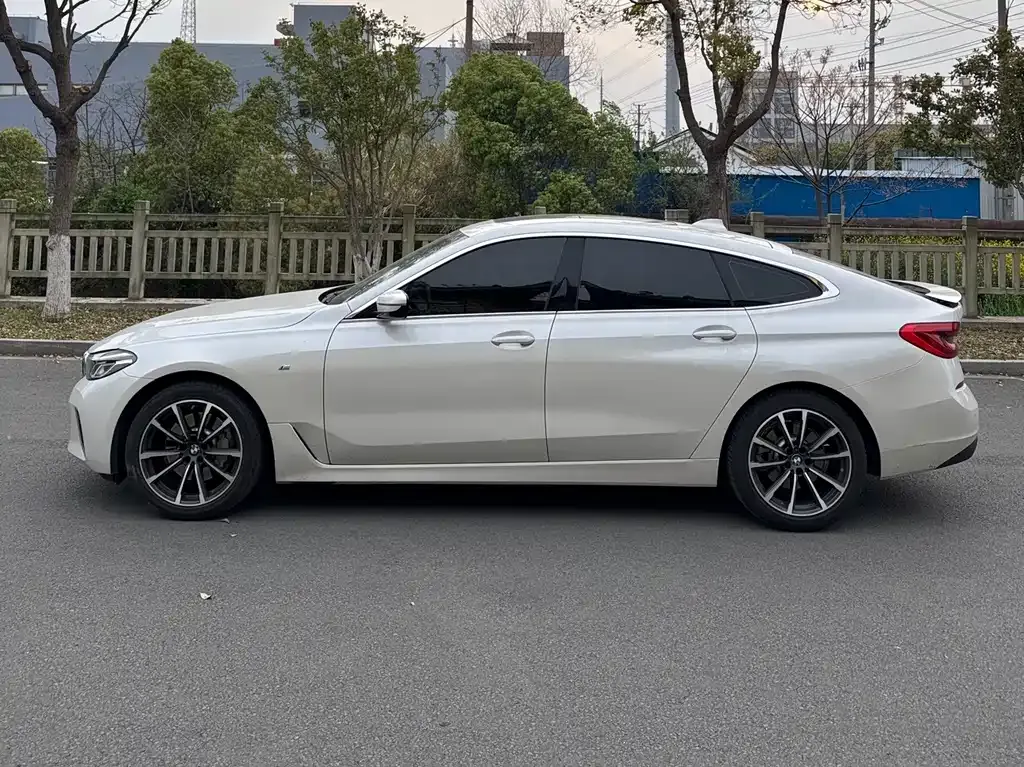 BMW 6 Series GT — фото 7