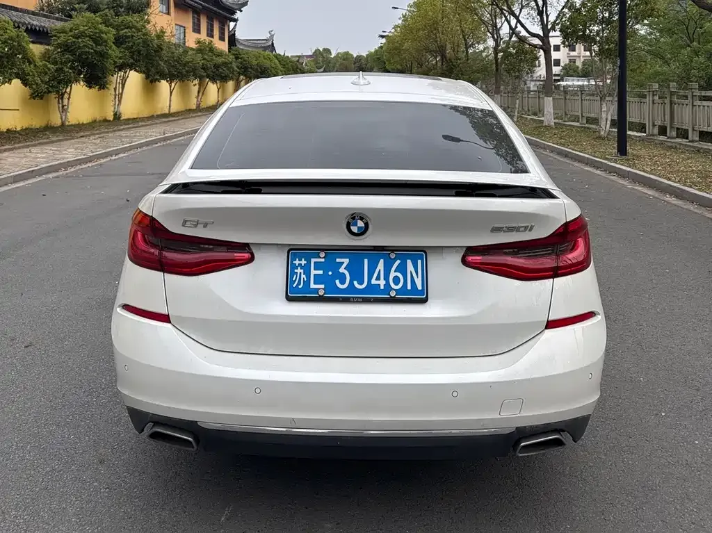 BMW 6 Series GT — фото 9