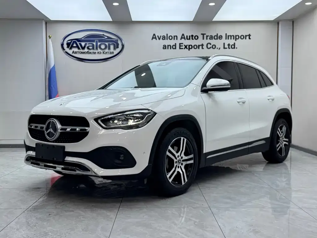 Mercedes-Benz GLA — фото 1