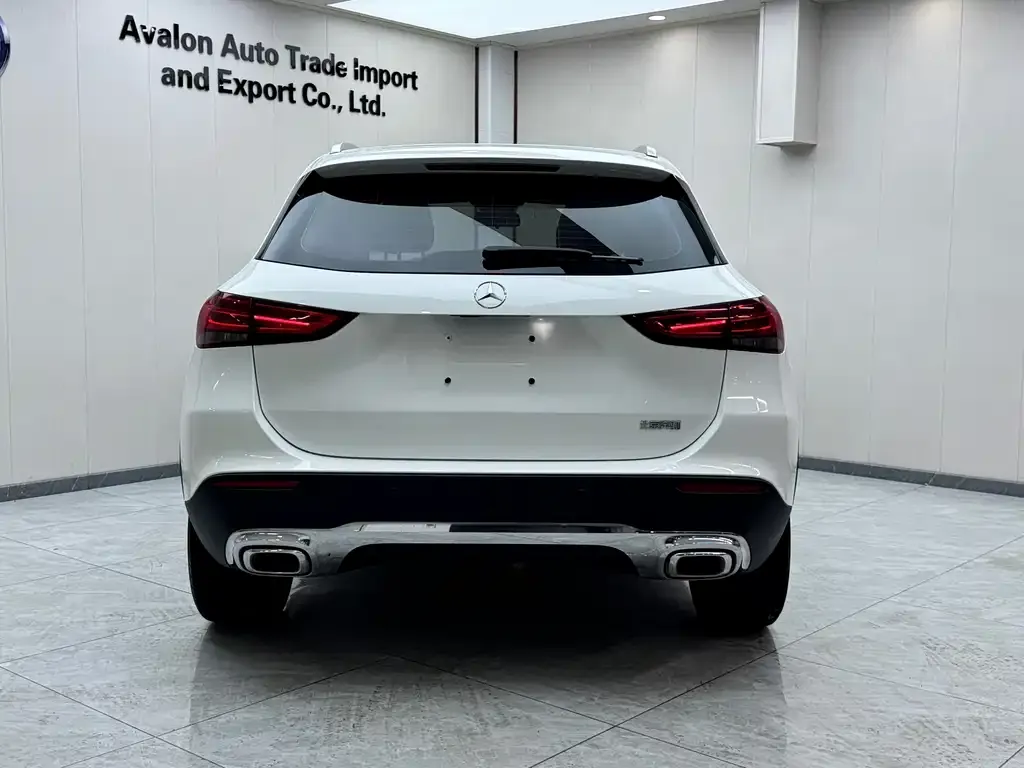 Mercedes-Benz GLA — фото 6