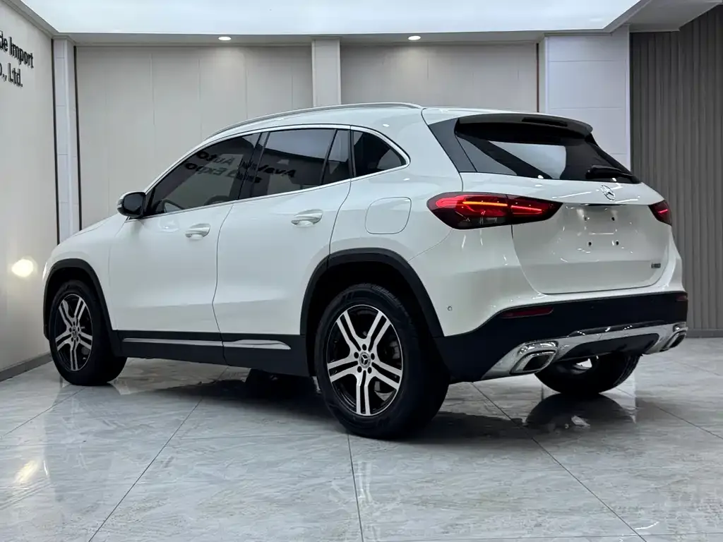 Mercedes-Benz GLA — фото 3