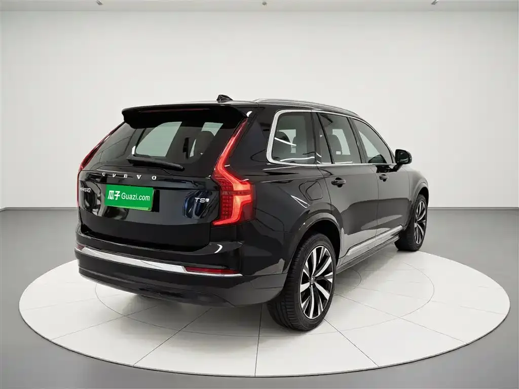 Volvo XC90 PHEV — фото 7