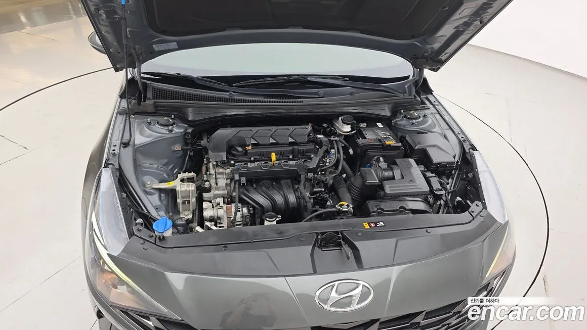 Hyundai AVANTE — фото 10