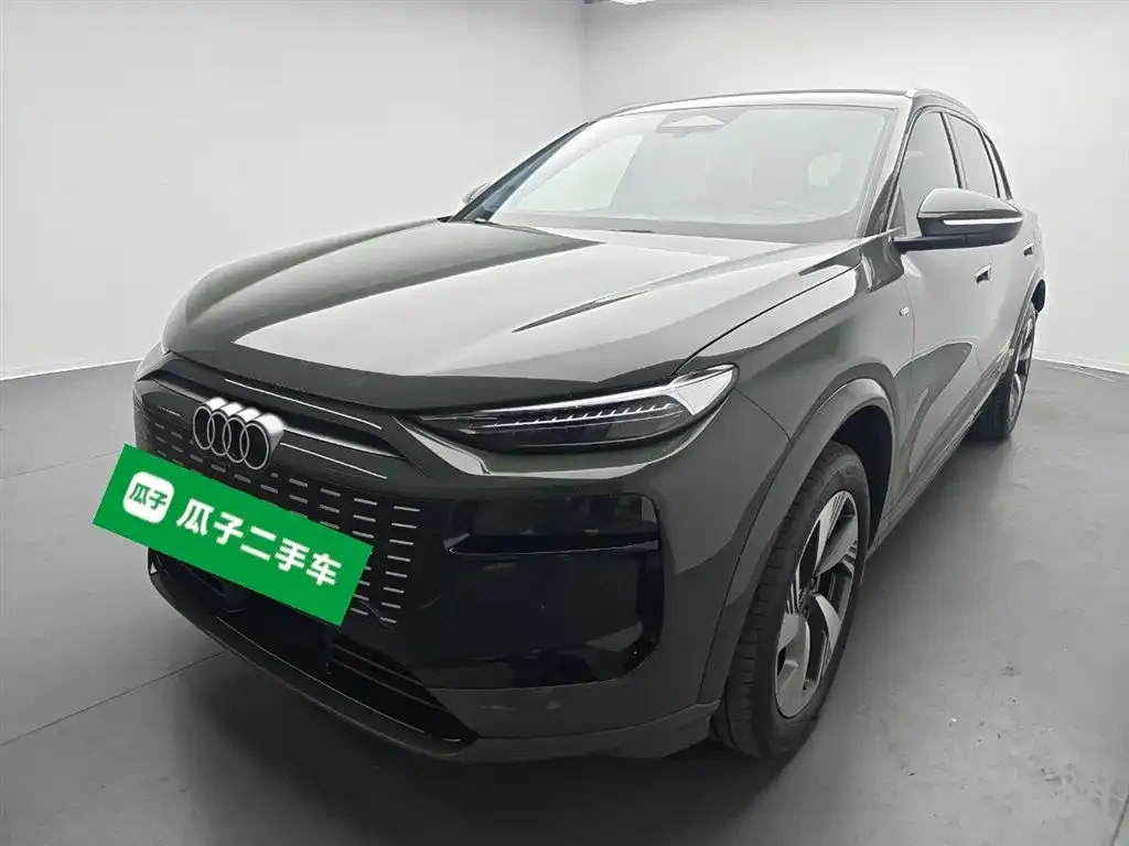 Audi Q6L e-tron — фото 4