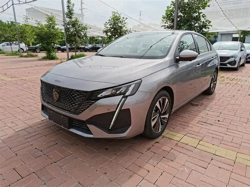 Peugeot 408 — фото 1