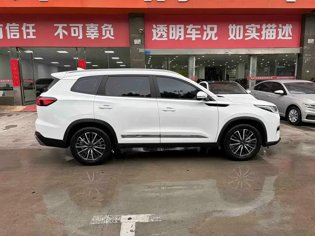 Chery Tiggo 8 PRO — фото 4