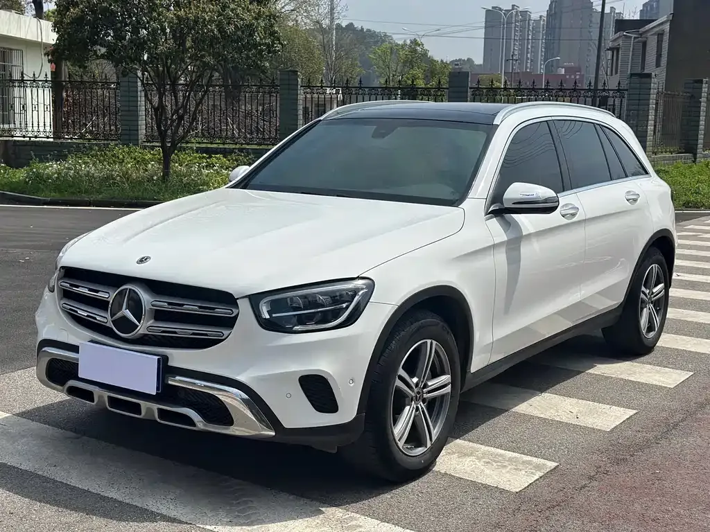 Mercedes-Benz GLC — фото 1