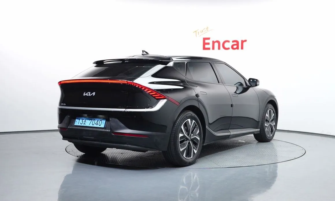 Kia EV6 — фото 10