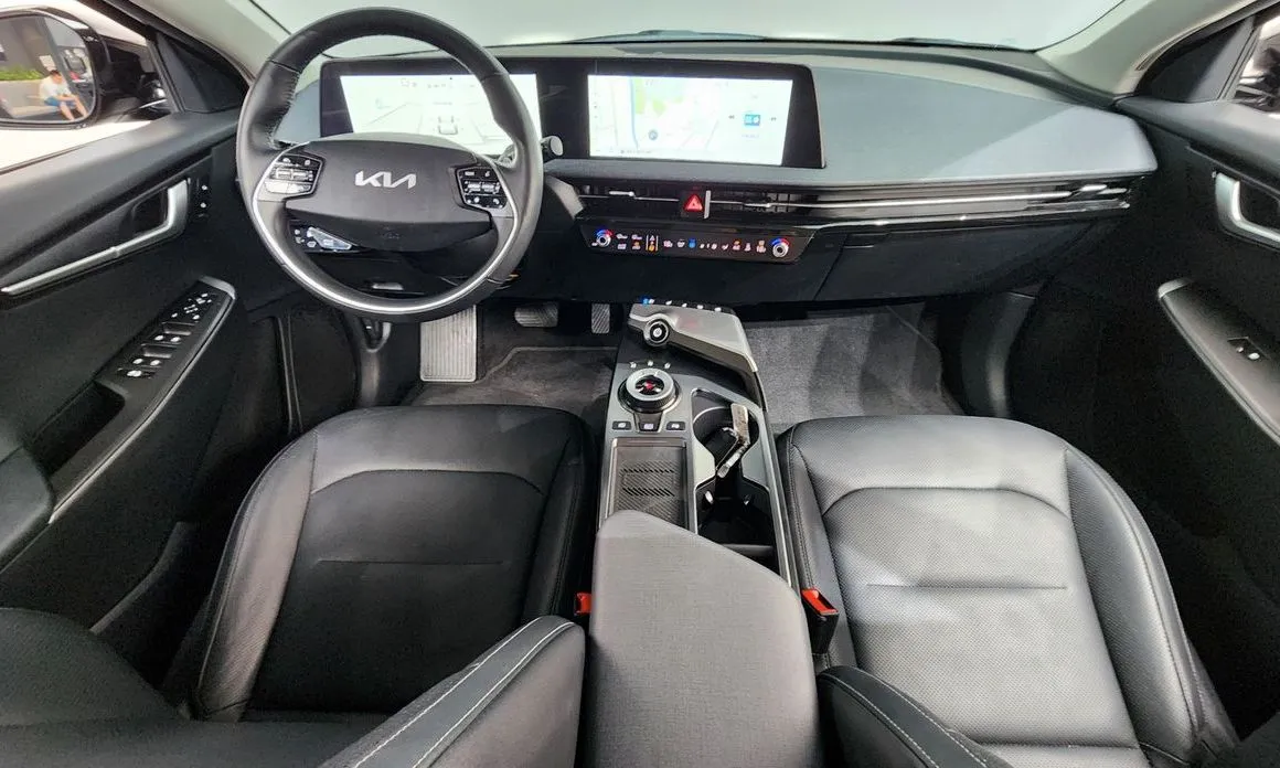 Kia EV6 — фото 9