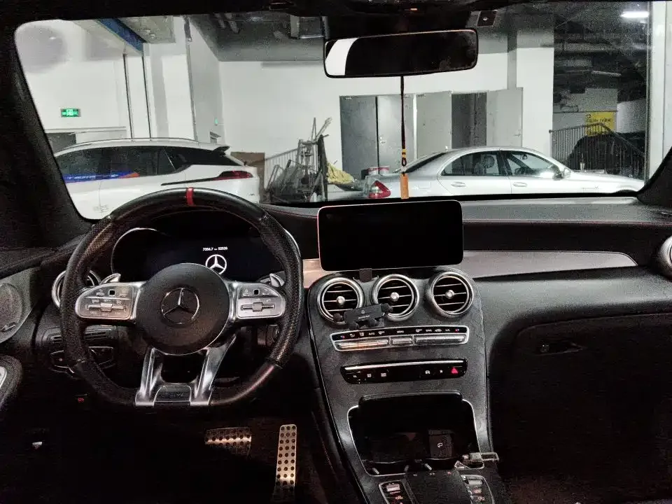 Mercedes-Benz GLC AMG — фото 5