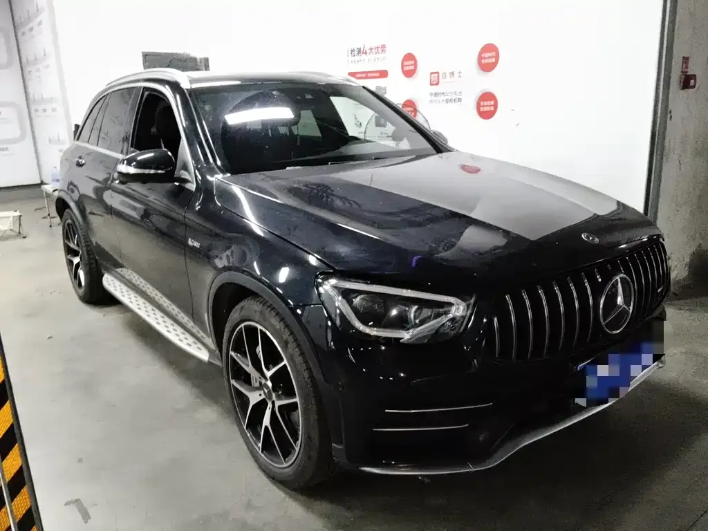 Mercedes-Benz GLC AMG — фото 2