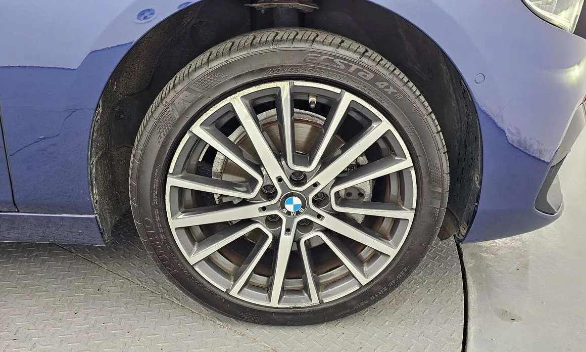 BMW 2-Series — фото 10