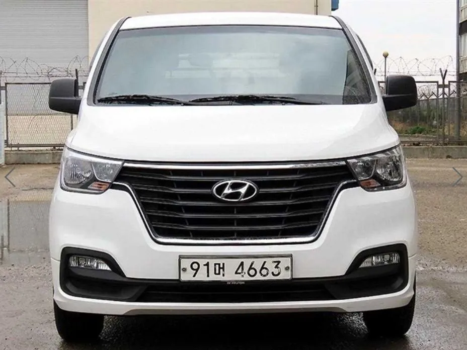 Hyundai Starex — фото 5