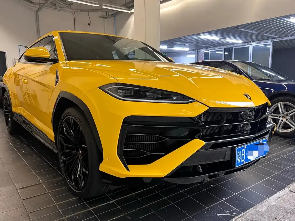 Lamborghini Urus SE — фото 4