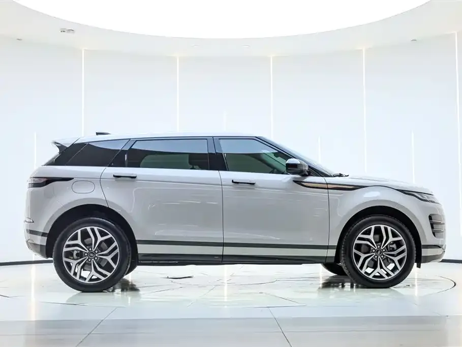 Land Rover Evoque — фото 6