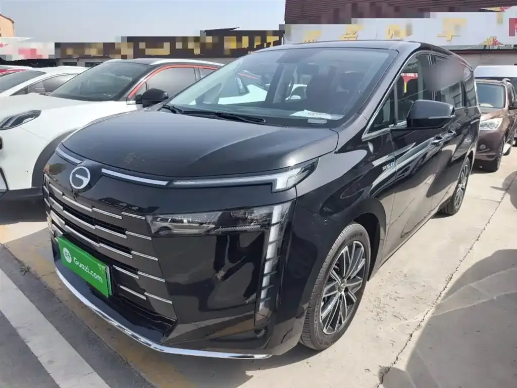 GAC Motor E8 Hybrid — фото 1