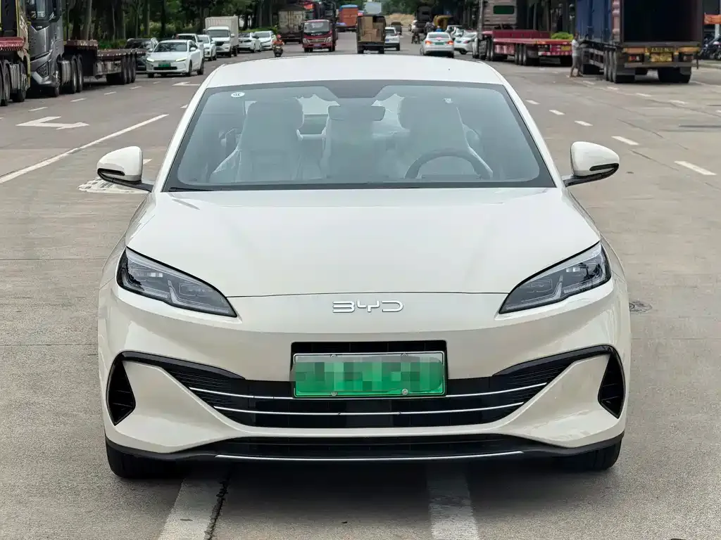 BYD Seal 06 — фото 9