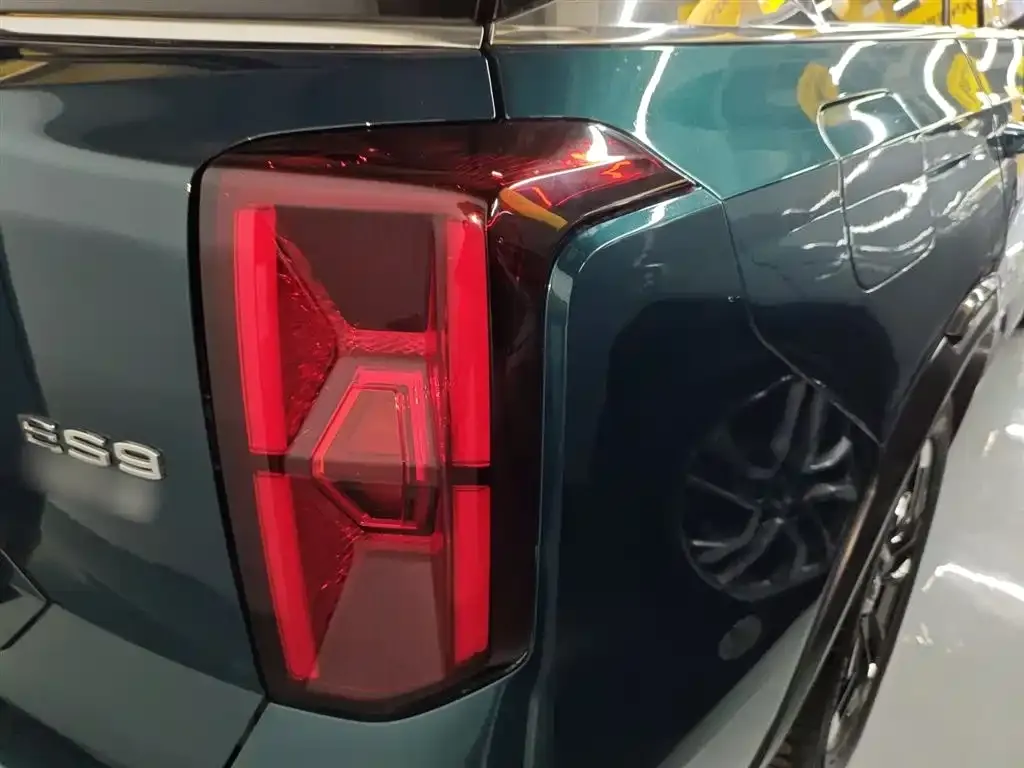 GAC Motor Trumpchi ES9 — фото 2