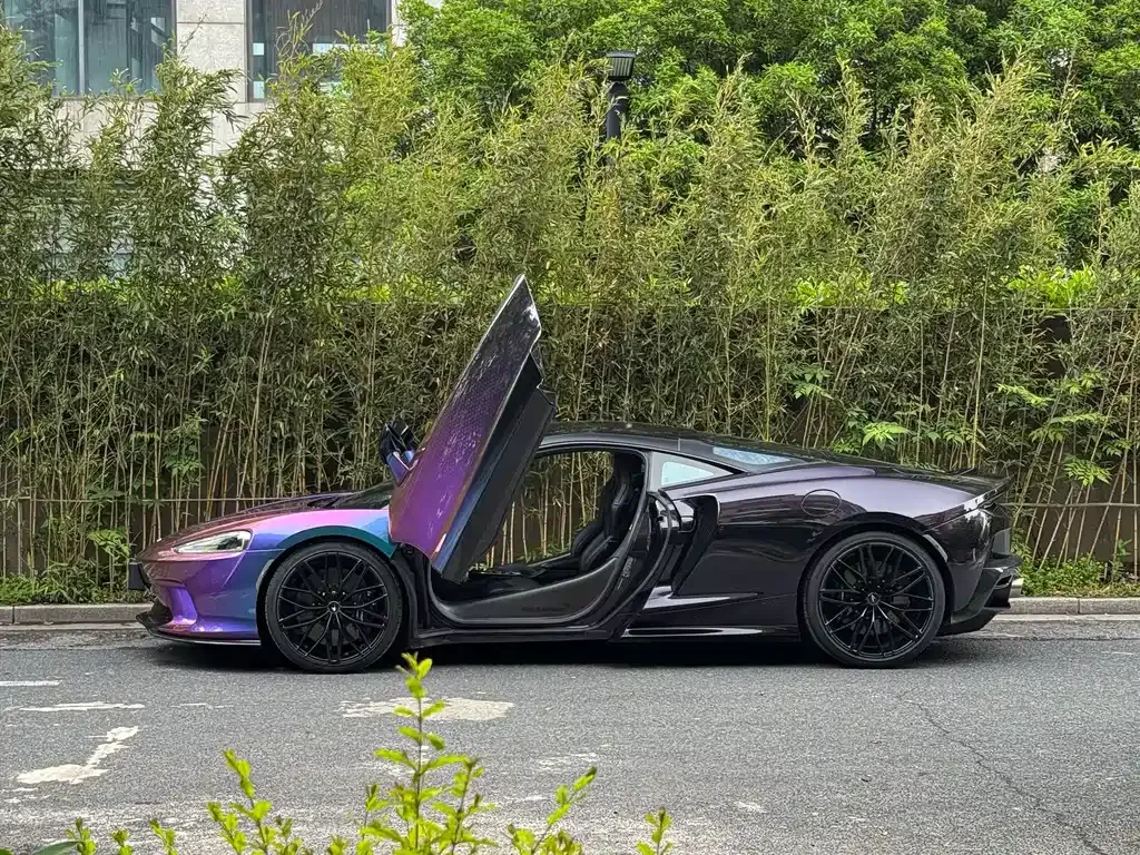 McLaren GT — фото 4
