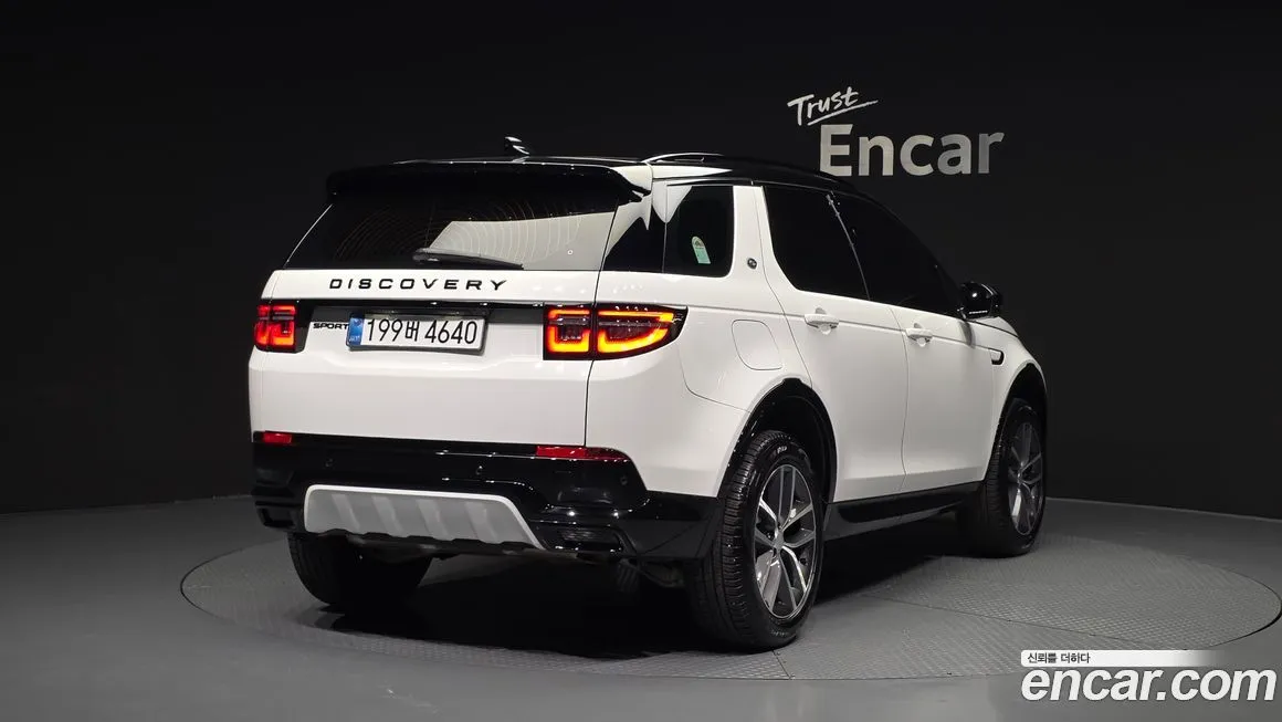 Land Rover Discovery Sport — фото 3