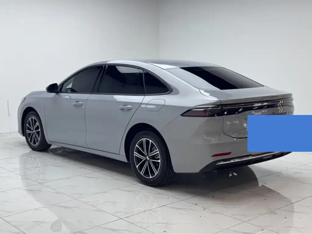 Geely Galaxy A7 — фото 2