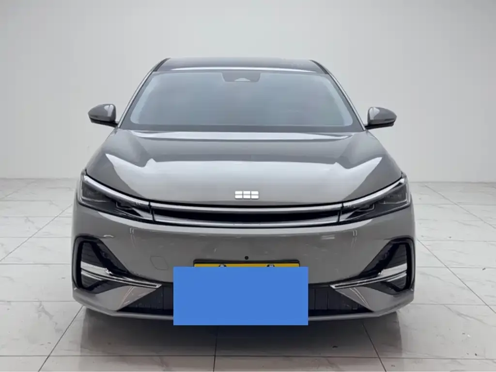 Geely Galaxy A7 — фото 3