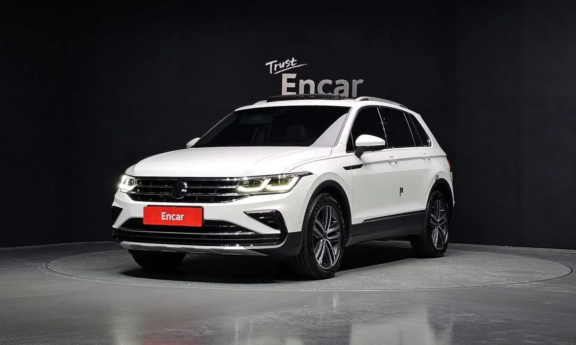Volkswagen Tiguan — фото 1