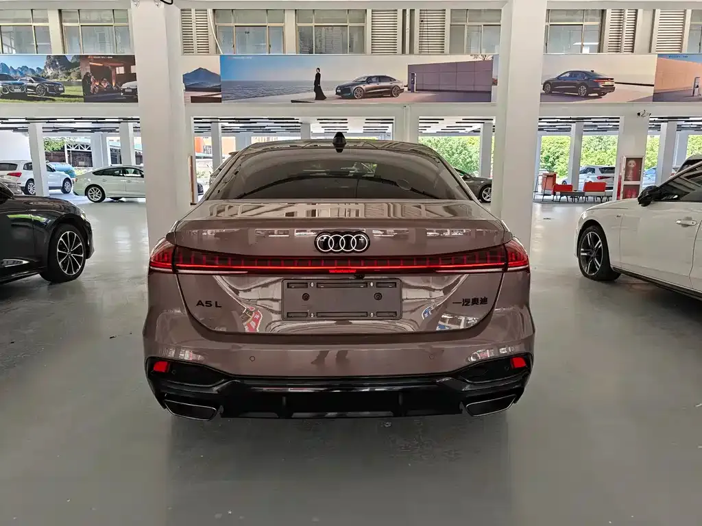 Audi A5L — фото 3