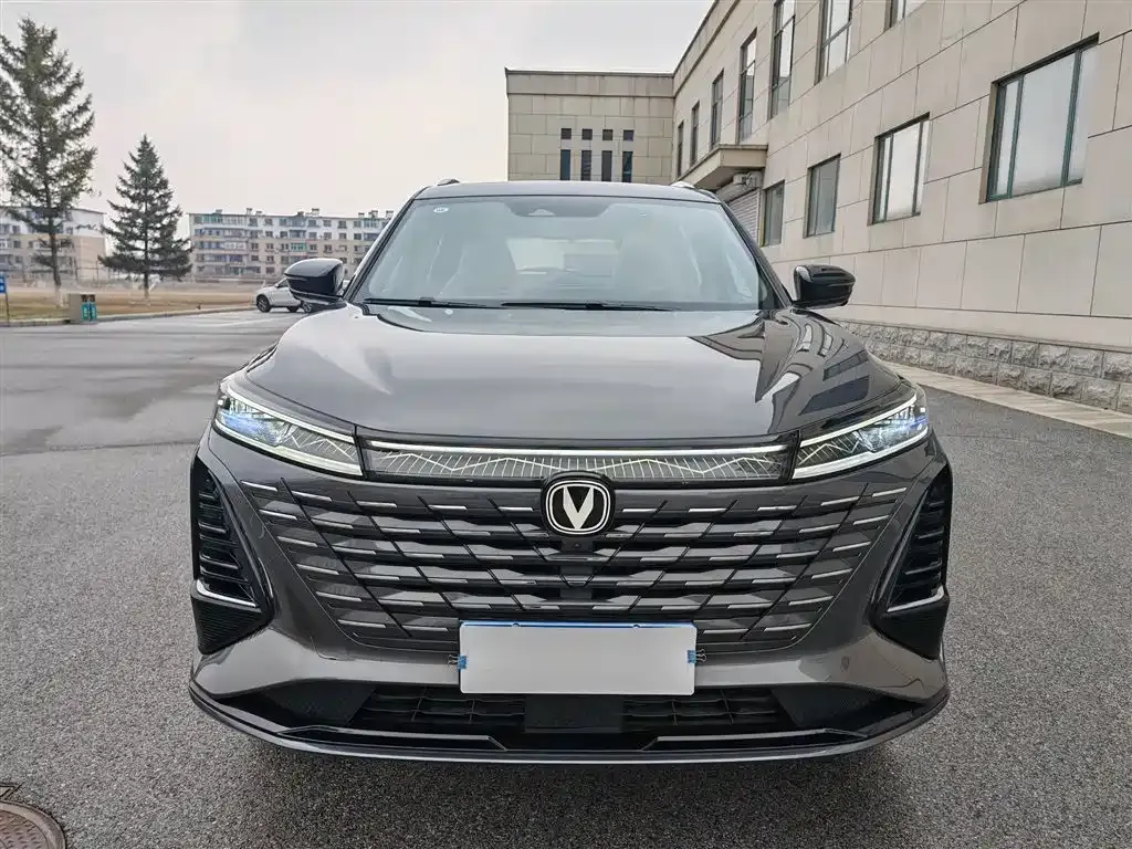Changan CS75 PLUS — фото 9