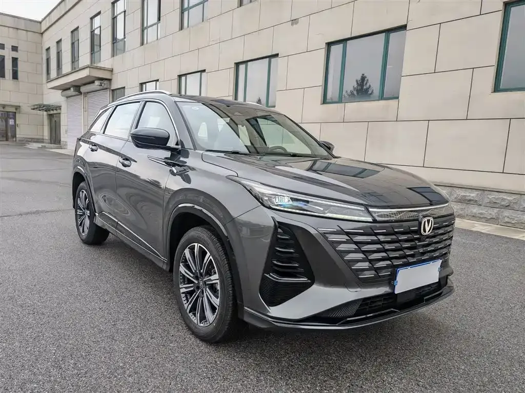 Changan CS75 PLUS — фото 6