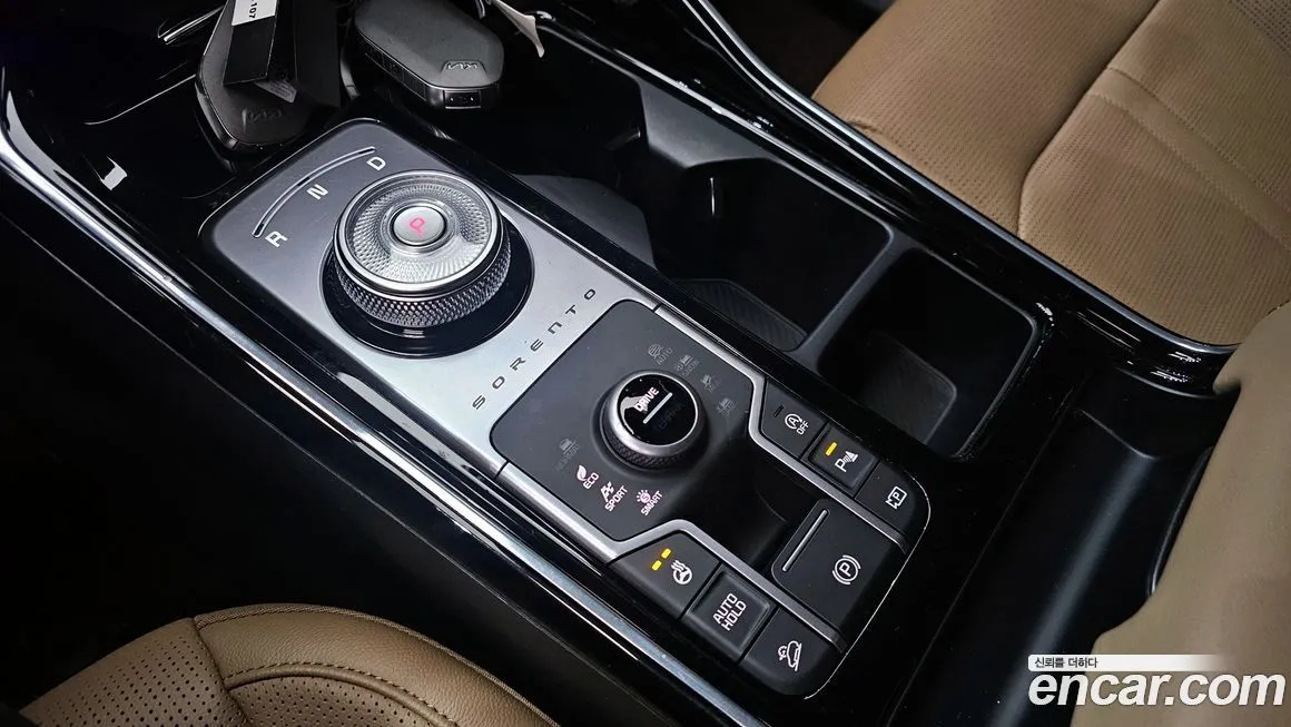 Kia Sorento — фото 6