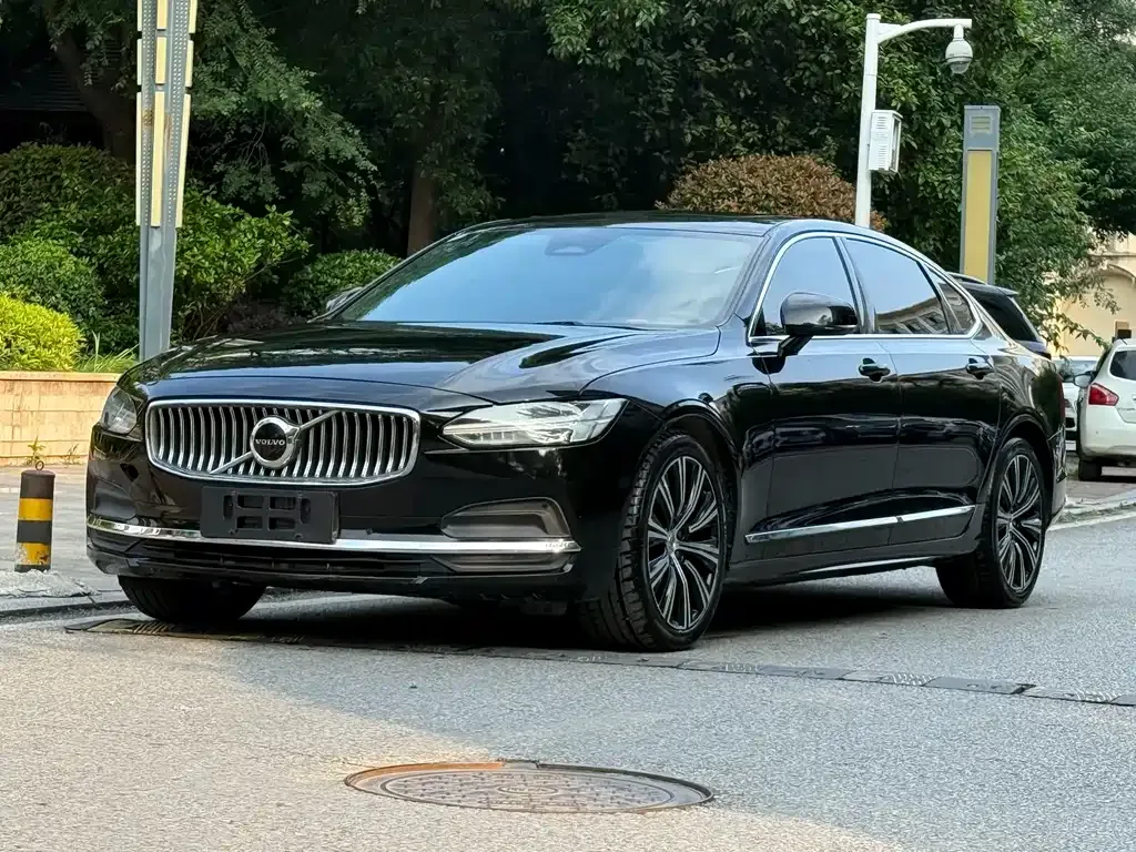 Volvo S90 — фото 10