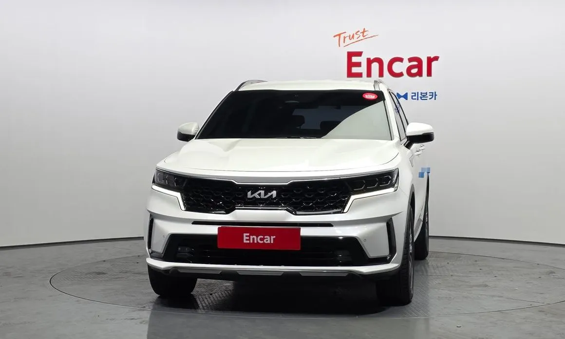 Kia Sorento — фото 5