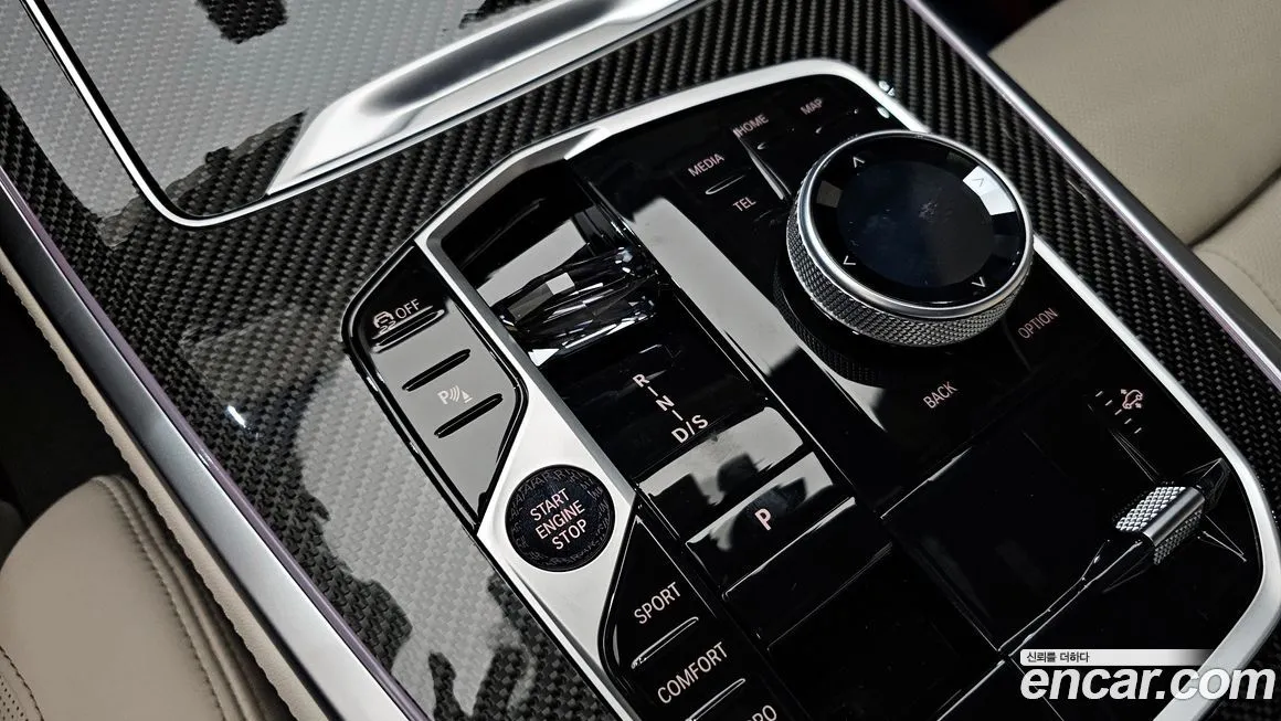 BMW X7 — фото 10