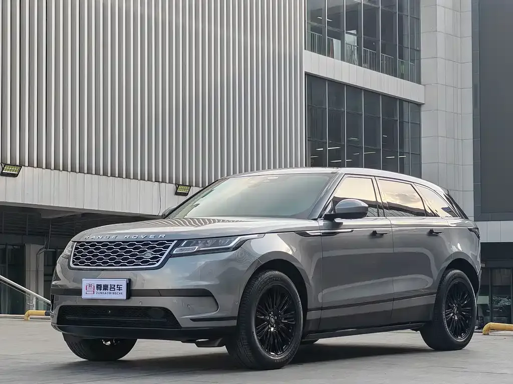 Land Rover Velar — фото 1