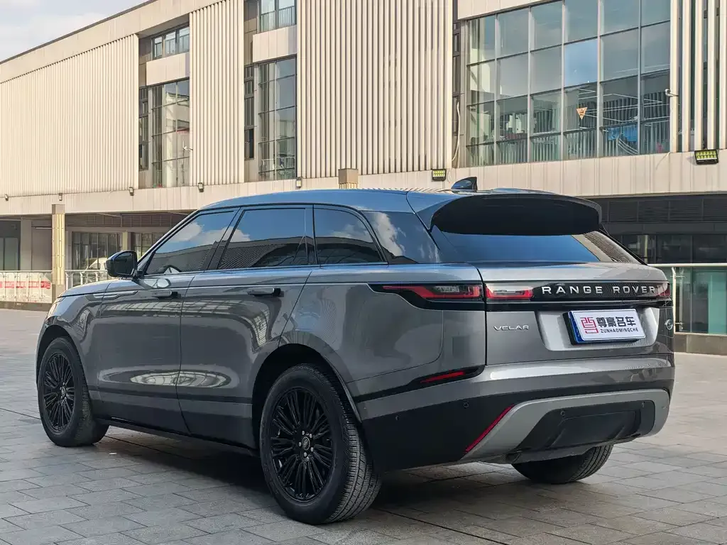 Land Rover Velar — фото 8