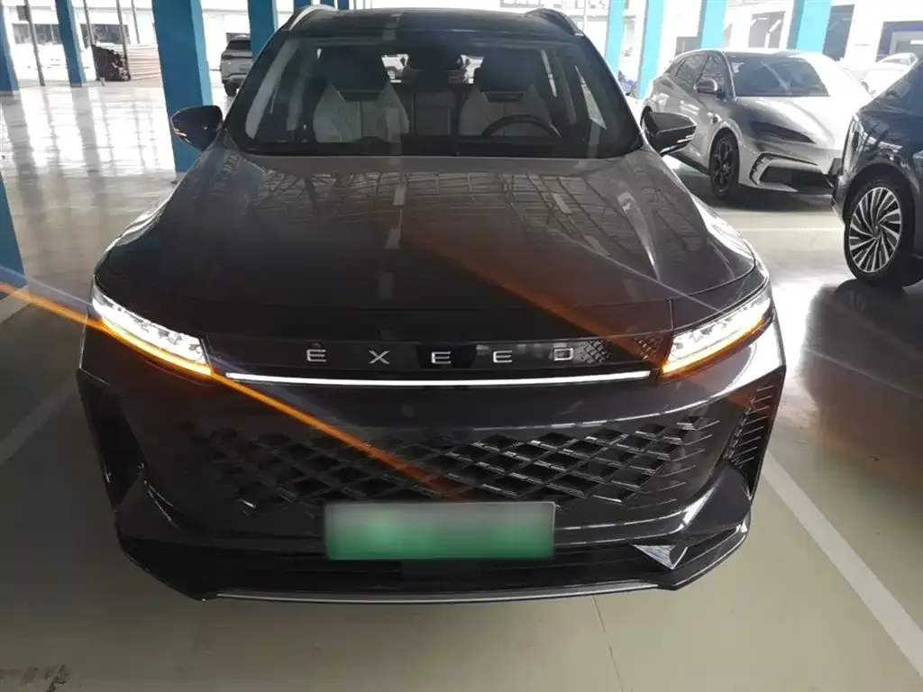 Exeed Zhaofeng C-DM — фото 9