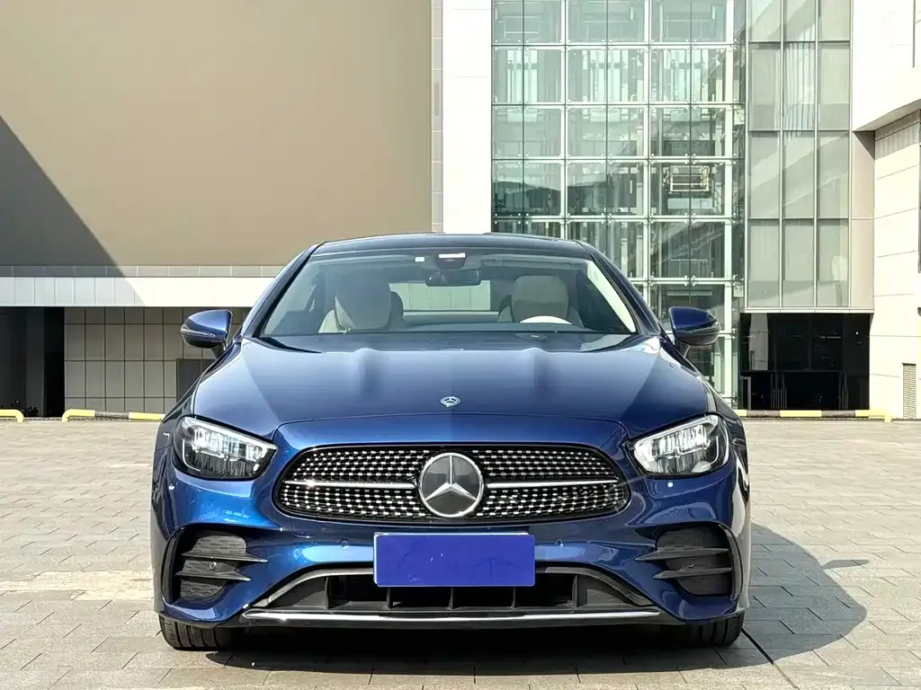 Mercedes-Benz E-Class (Import) — фото 3