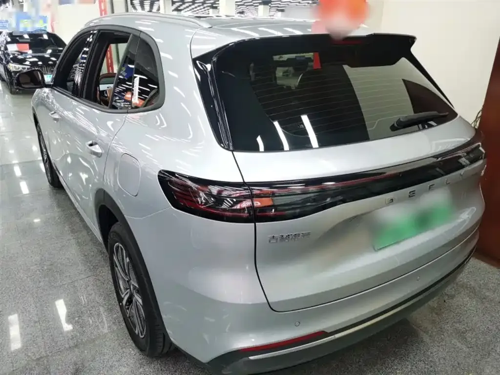 Geely Galaxy Xingjian 7 — фото 10