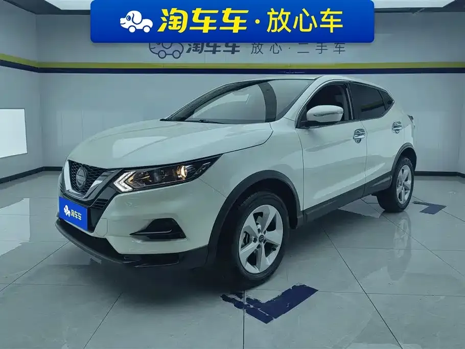 Nissan Qashqai — фото 1