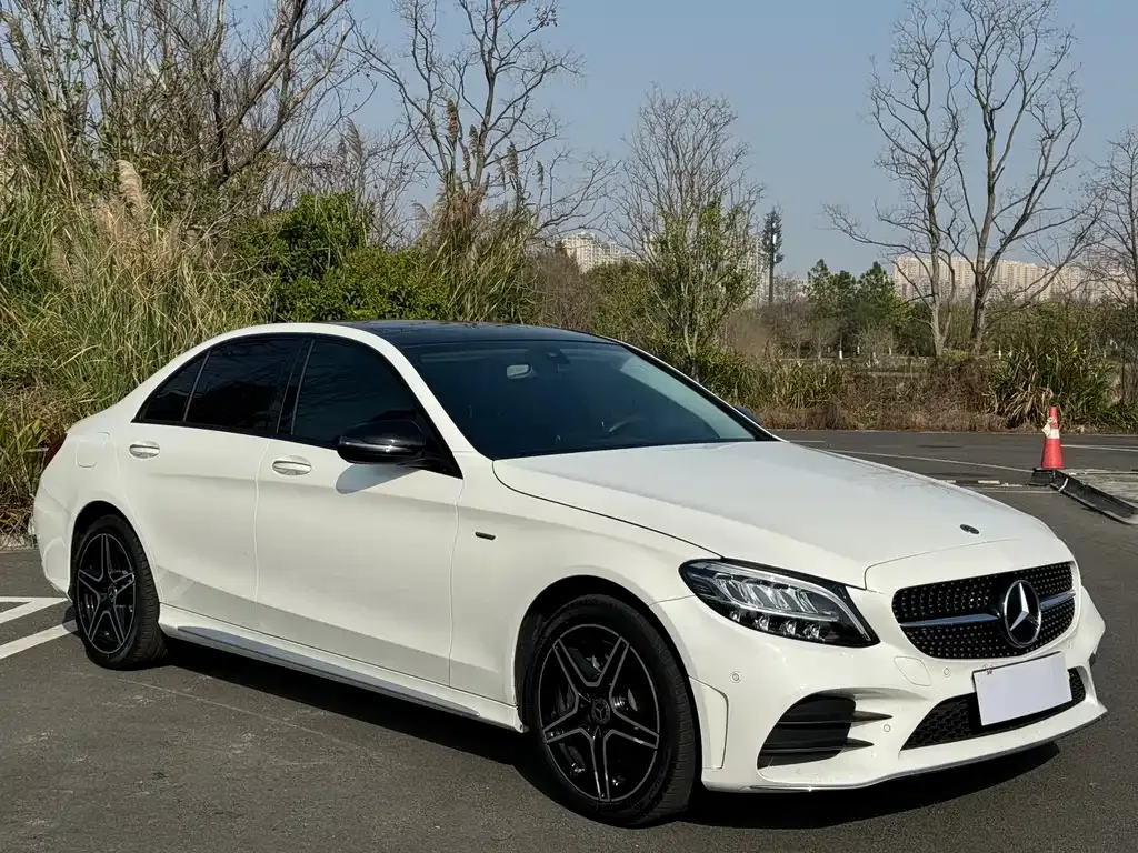 Mercedes-Benz C-Class — фото 10