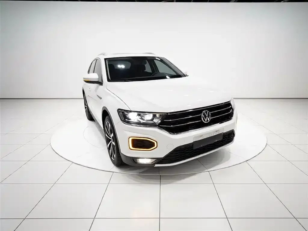 Volkswagen T-Roc — фото 3