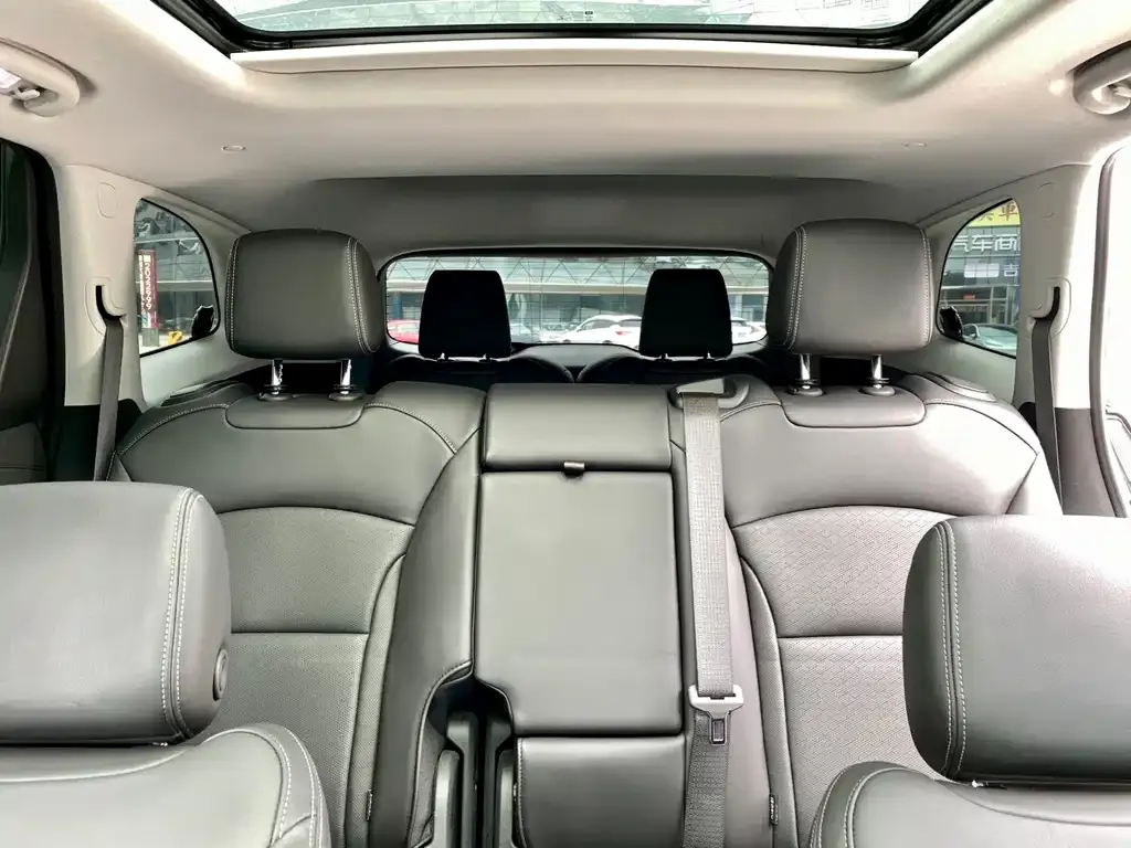 Buick Enclave — фото 3