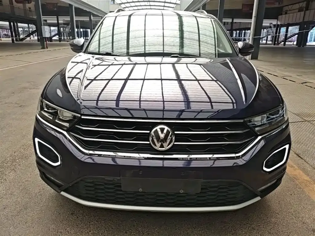 Volkswagen T-Roc — фото 4